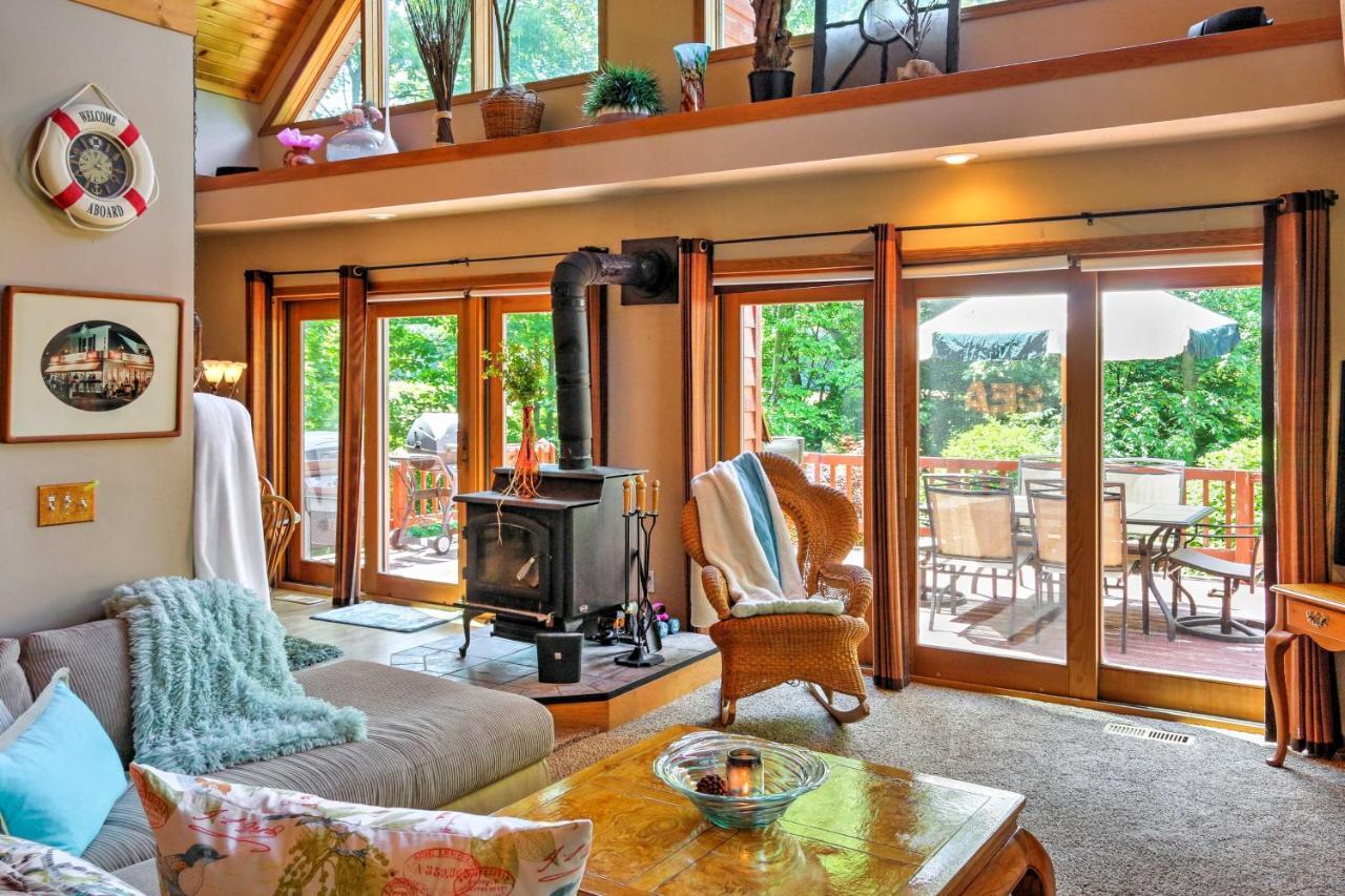 Roomy House On 2 Acres - 2 Mi To Egg Harbor Beach! Экстерьер фото